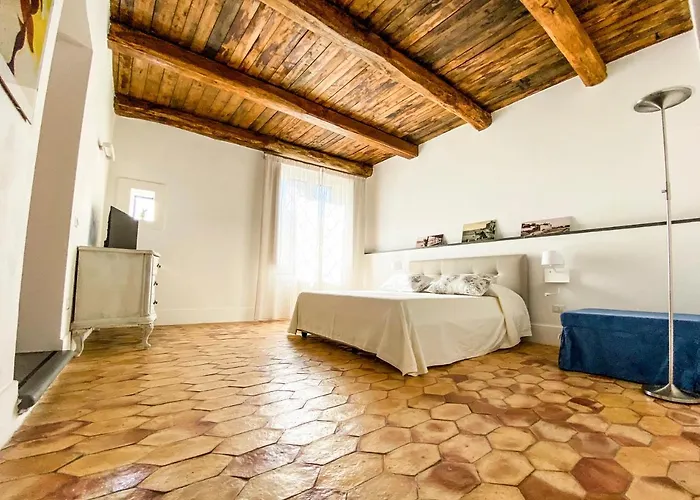 Nyaraló Residenza Ucci Ali *